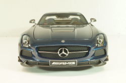 Mercedes-Benz SLS AMG Black series 2013, blue metallic, 110033026, Minichamps 1:18