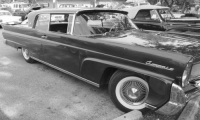 Lincoln Continental MkIII Hardtop 1958, SUN4710, SunStar 1:18