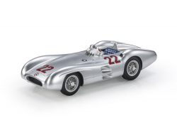 MERCEDES F1 W196R STREAMLINERS N 22 GP FRANCE 1954 H.HERRMANN - CON VETRINA - WITH SHOWCASE, GP Replicas 1:18