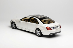 Mercedes-Benz S 600L (221), white, MotorHelix 1:18