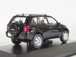 Toyota RAV4 2005, Altaya 1:43 Уценка!