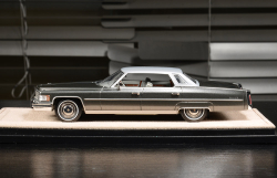 Cadillac Sedan Deville 1976, Georgian Silver Metallic, STM76502, Stamp models 1:43